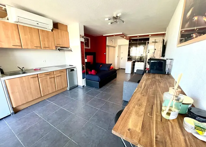 Heliopolis C41 - Avec Terreasse Vue - 2 A 4 Personnes Au Pied De La Apartment Agde